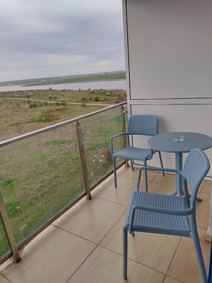 Blaxy Resort Stefi Cu Acces La Piscine Gratuit Douazeci si Trei August Luaran gambar